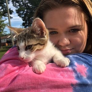 Meet your Posher, Hannah